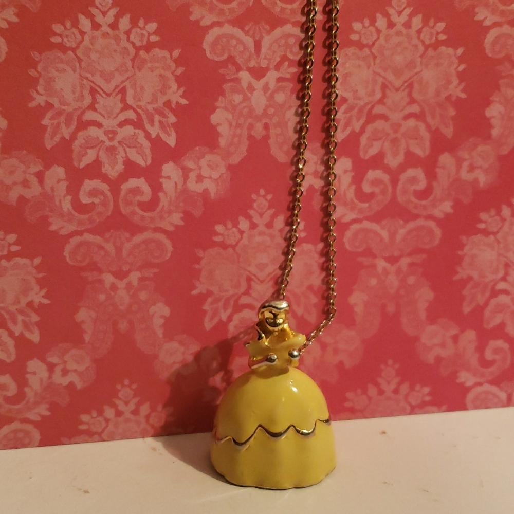 Belle Necklace